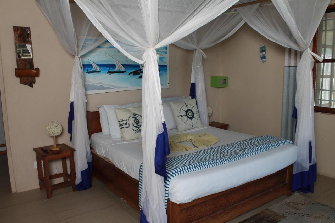 Driftwood Beach Lodge Jambiani  Exterior photo