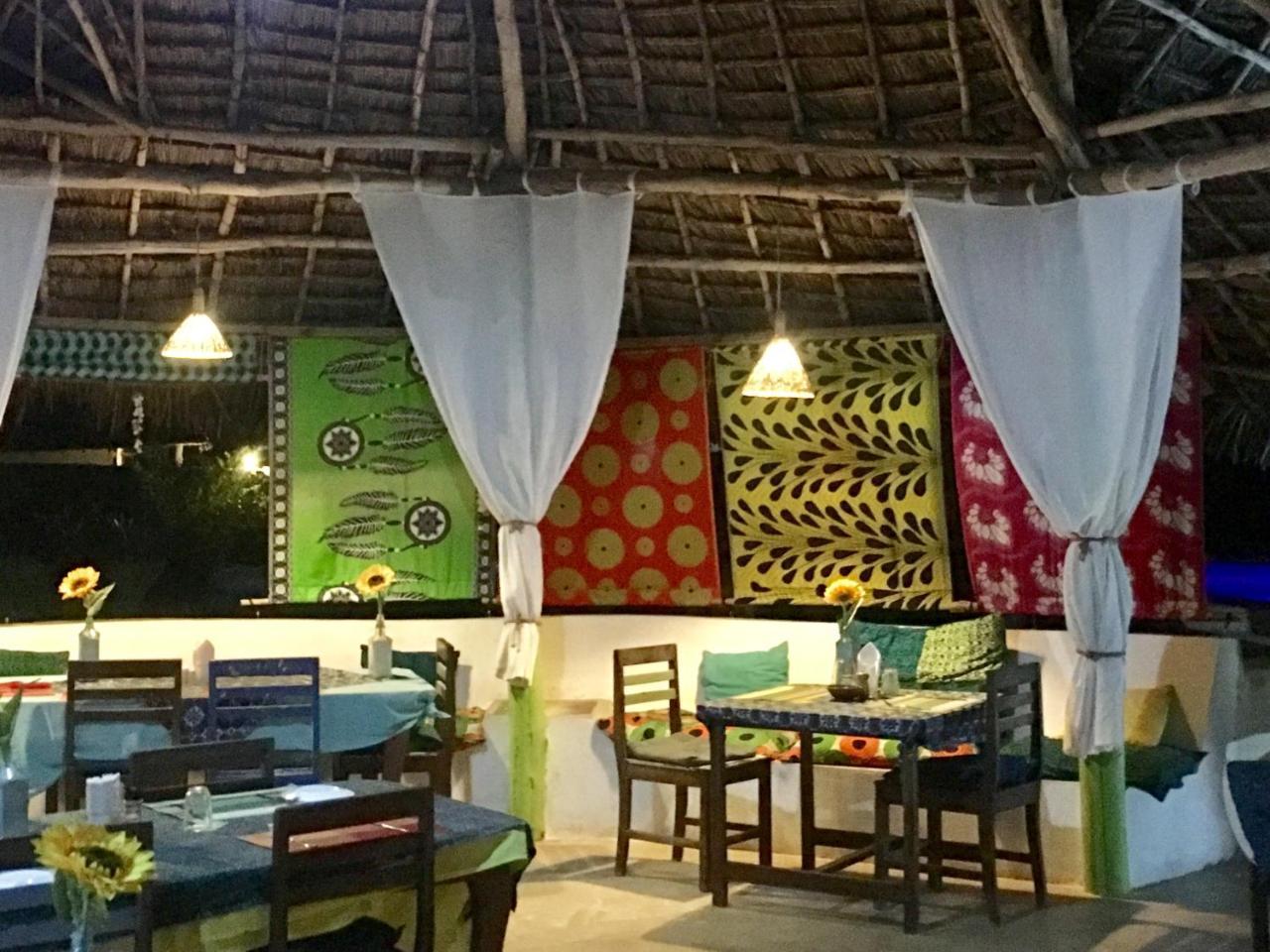 Driftwood Beach Lodge Jambiani  Exterior photo